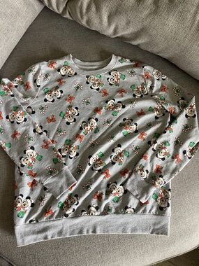 Disney Christmas Long sleeve shirt